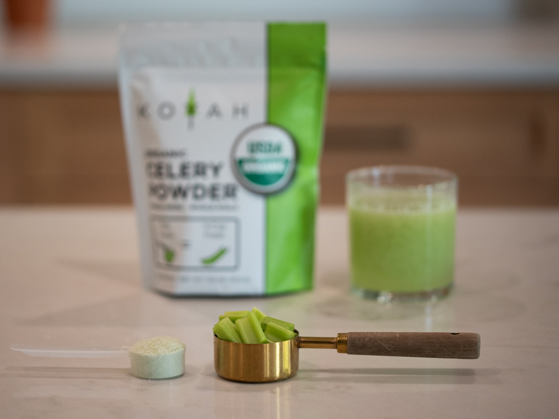 organic celery powder 1 scoop = 1/4 of a cup