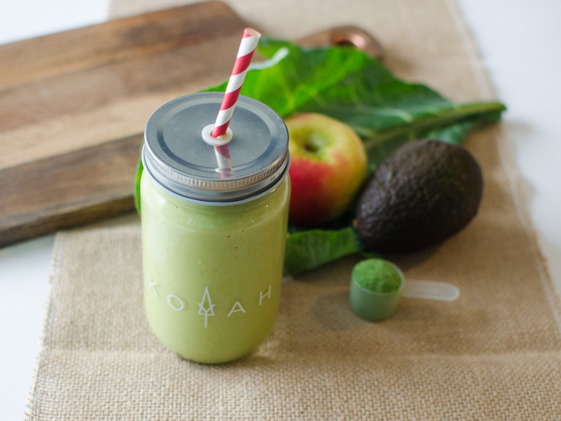 Avocado Collard Greens and Apple Smoothie