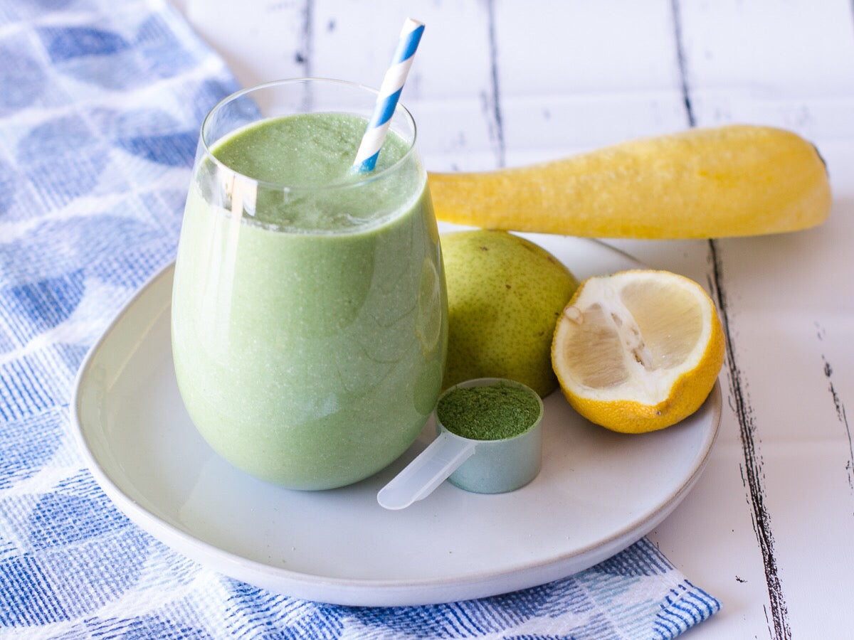 Rich creamy zesty detoxing smoothie